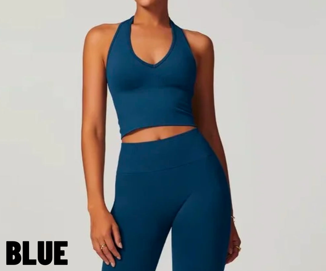 Mamacita - Sculpt Halter Crop